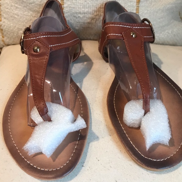 New Summer Sandal - Picture 5 of 7